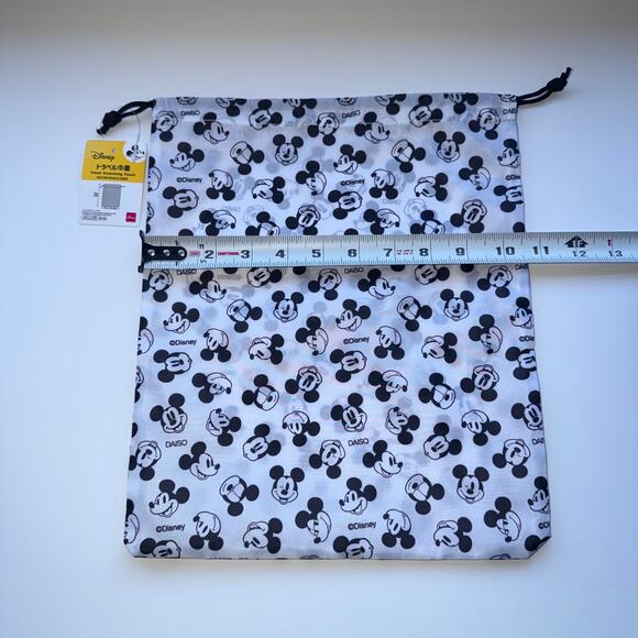 Disney Mickey Mouse Travel Set Nylon Bag, Foldable Boston Tote, Stationery Daiso - Picture 10 of 11